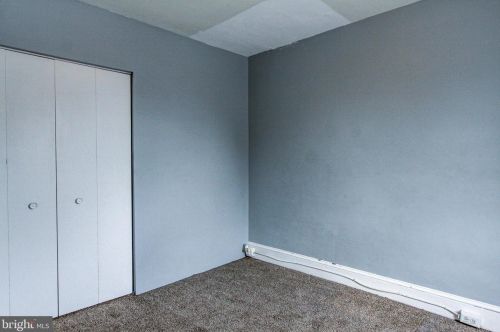 558 Stanbridge St, Norristown PA  19401-5312 exterior