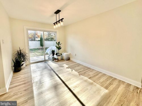 27 Emerald Ln, Willingboro NJ  08046-2255 exterior