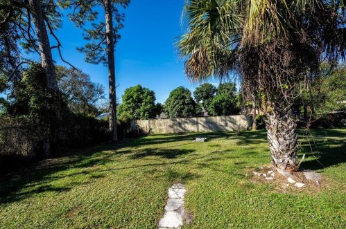 1815 30th St, Fort Pierce FL  34947-6914 exterior