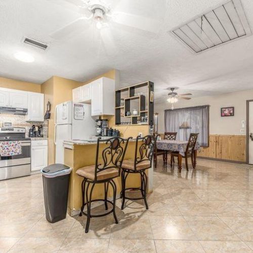1701 Open View Dr, Fort Pierce, FL 34953-5102
