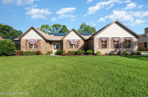 3630 Oakhill Dr, Titusville, FL 32780-3519