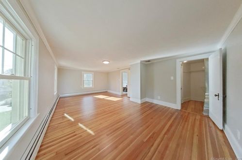 35 Riverview Rd, Rocky Hill CT  06067-1569 exterior