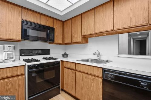 13 Belmont Sta, Southampton PA 18966-3770 exterior