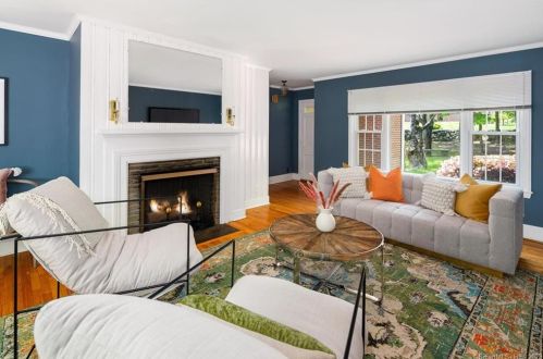 839 Stillwater Rd, Stamford, CT 06902-1818