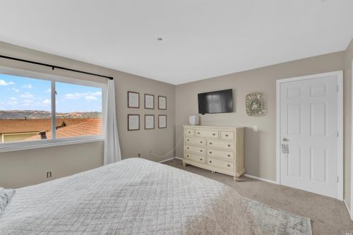 1718 Lindo St, Benicia CA  94510-2338 exterior