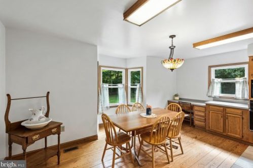 3989 Stratford Hall Rd, Montross VA  22520-3322 exterior