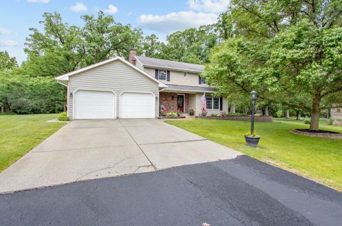 12790 Van Buren St, Crown Point, IN 46307-9288
