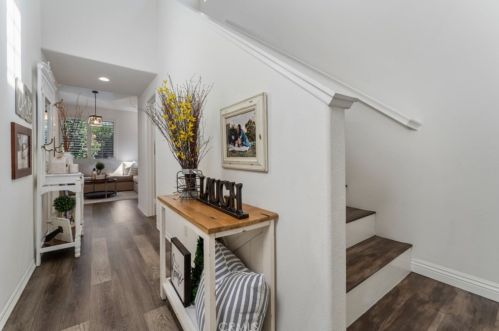 205 Sparkleberry Ave, Orange CA  92865-5012 exterior