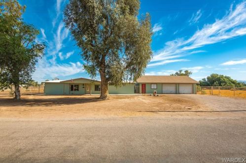 1815 Vista Dr, Mohave Valley, AZ 86440-8558