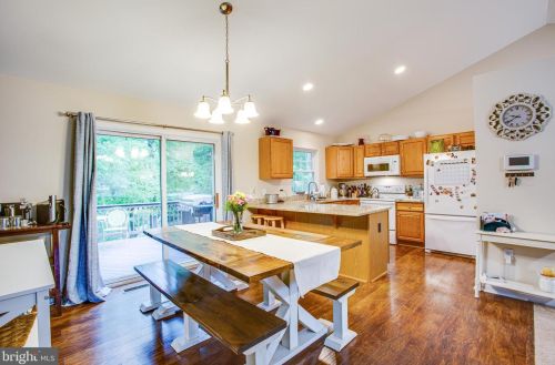 203 Spotslee Dr, Spotsylvania VA  22551-2533 exterior