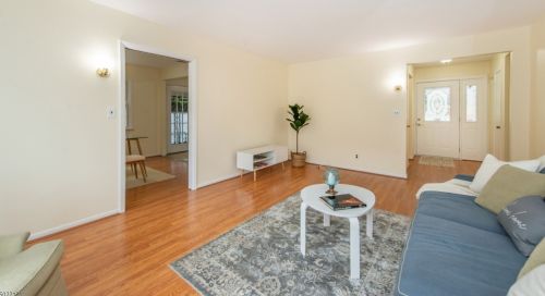 100 Cedarhurst Ave, West Paterson NJ  07424-3005 exterior