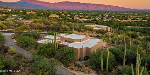 9645 Sabino Estates Dr, Tucson, AZ 85749-7124