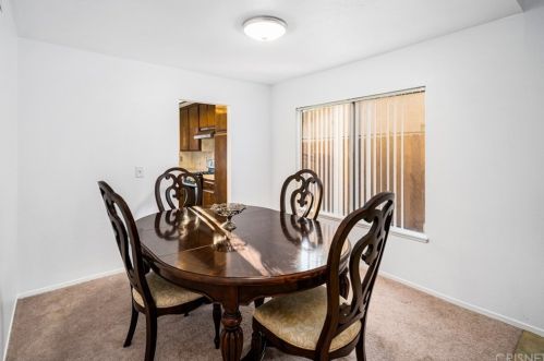 44021 Andale Ave, Lancaster CA  93535-4120 exterior