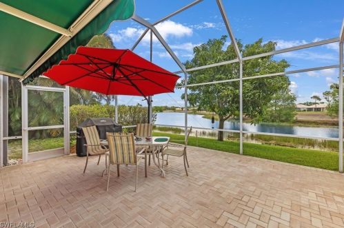 2212 Oxford Ridge Cir, Lehigh Acres, FL 33973-6016
