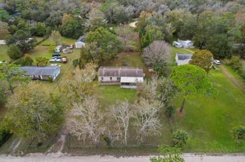 4870 Meadow Green Rd, Mims, FL 32754-4609