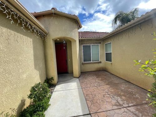 416 San Fernando Ct, Los Banos CA  93635-6451 exterior