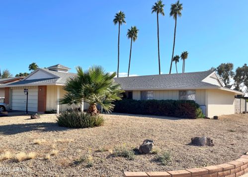 4449 El Caminito Dr, Glendale, AZ 85302-6608
