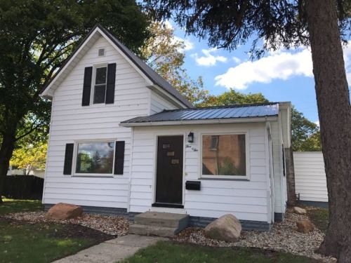 502 Main St, Nappanee, IN 46550-1222