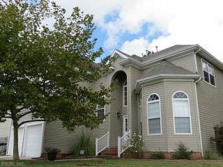 908 Artisan Ave, Chesapeake VA  23323-6403 exterior