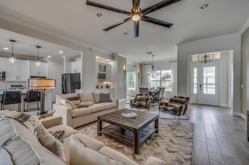 3258 Savona Blvd, Fort Pierce, FL 34953-4430