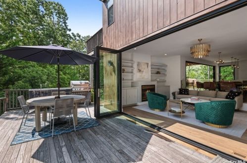 36 Ancient Hwy, East Hampton NY  11937-2568 exterior