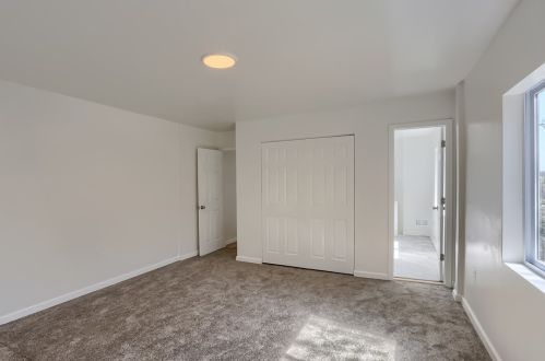 217 Logan St, Pittsburgh PA  15209-2811 exterior