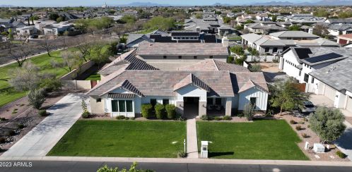 2714 Kingbird Dr, Gilbert, AZ 85297-8187