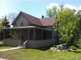 94 Noyes St, Richford, VT 05476-1016