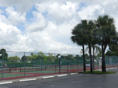 3504 Antarctic Cir, Naples FL  exterior