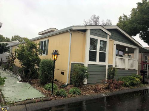 1462 Salamanca Ave, Hayward CA  94544-6256 exterior