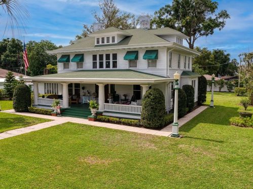 37620 Meridian Ave, Dade City FL  33525-3716 exterior
