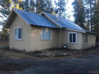 60257 Cheyenne Rd, Bend OR  97702-8996 exterior