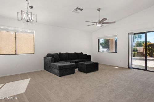 30556 Sun Ray Dr, San Tan Valley AZ  85143 exterior