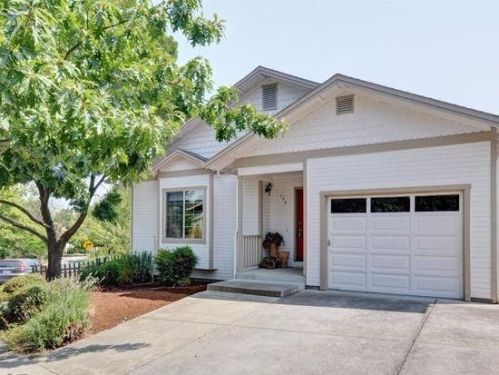 170 Crispin St, Ashland, OR 97520-1297