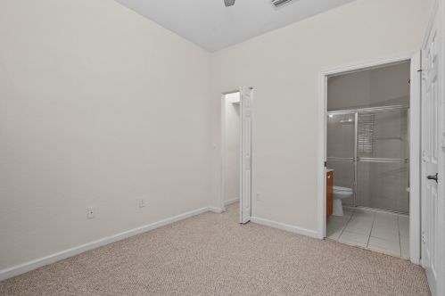 1709 Umbria St, Fort Pierce FL  34953-4667 exterior