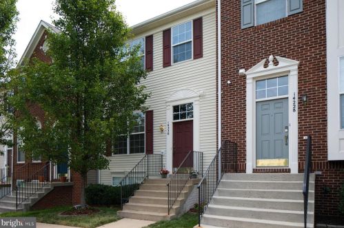 14230 Hunters Run Way, Gainesville, VA 20155-4408