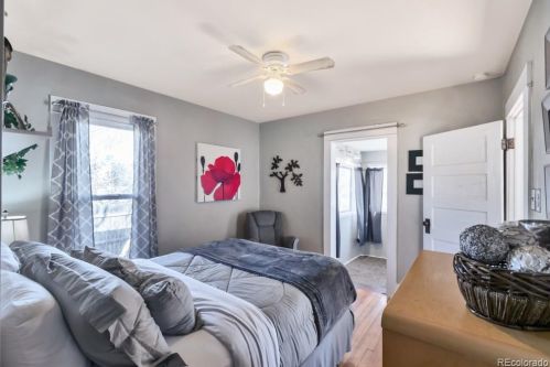 2709 Logan St, Englewood CO 80113-1632 exterior