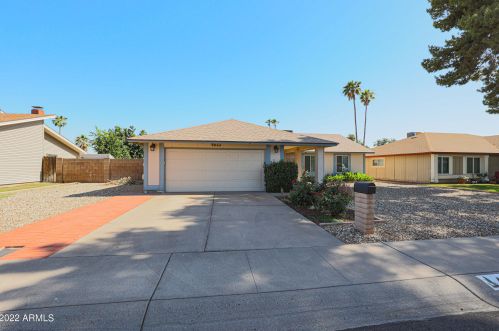 4613 Cochise Dr, Glendale, AZ 85302-1917