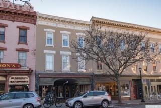 613 Warren St, Hudson NY  12534-2813 exterior