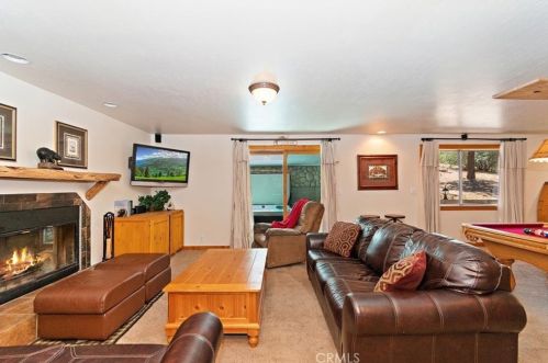 1300 Malabar Way, Big Bear City CA  92314-9216 exterior