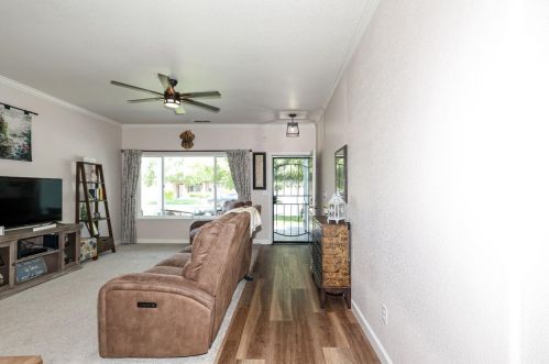 3387 Four Seasons Dr, Turlock CA  95382-9713 exterior