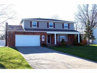 194 Kenneth Dr, Brunswick OH  44212-1521 exterior