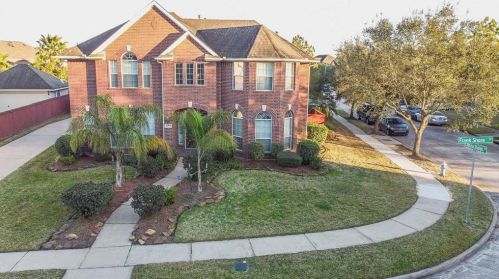 2107 Frank Shore Dr, Pearland, TX 77584-6737