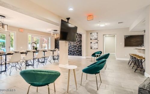 8007 7th Ave, Phoenix AZ  85021-5613 exterior