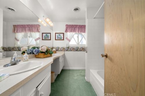 16457 Heathfield Dr, Whittier CA  90603-3203 exterior