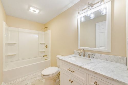 145 Easy St, Latrobe PA  15650-9131 exterior