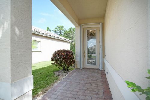 314 Alana Ave, Fort Pierce, FL 34986-2609