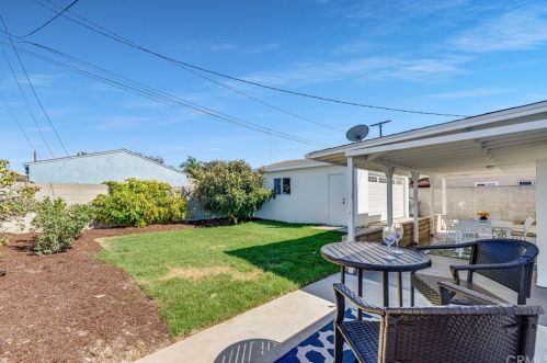 18422 Falda Ave, Torrance CA  90504-5018 exterior