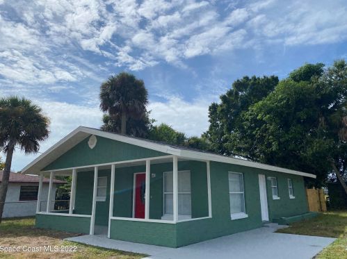 731 Maxwell St, Titusville, FL 32780-4136