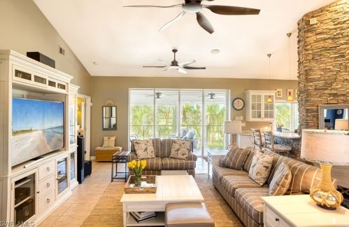 657 Birdie View Pt, Sanibel, FL 33957-4622